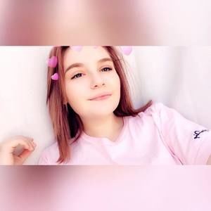 Meet your Posher, Maddie